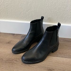Zara leather Chelsea ankle boots